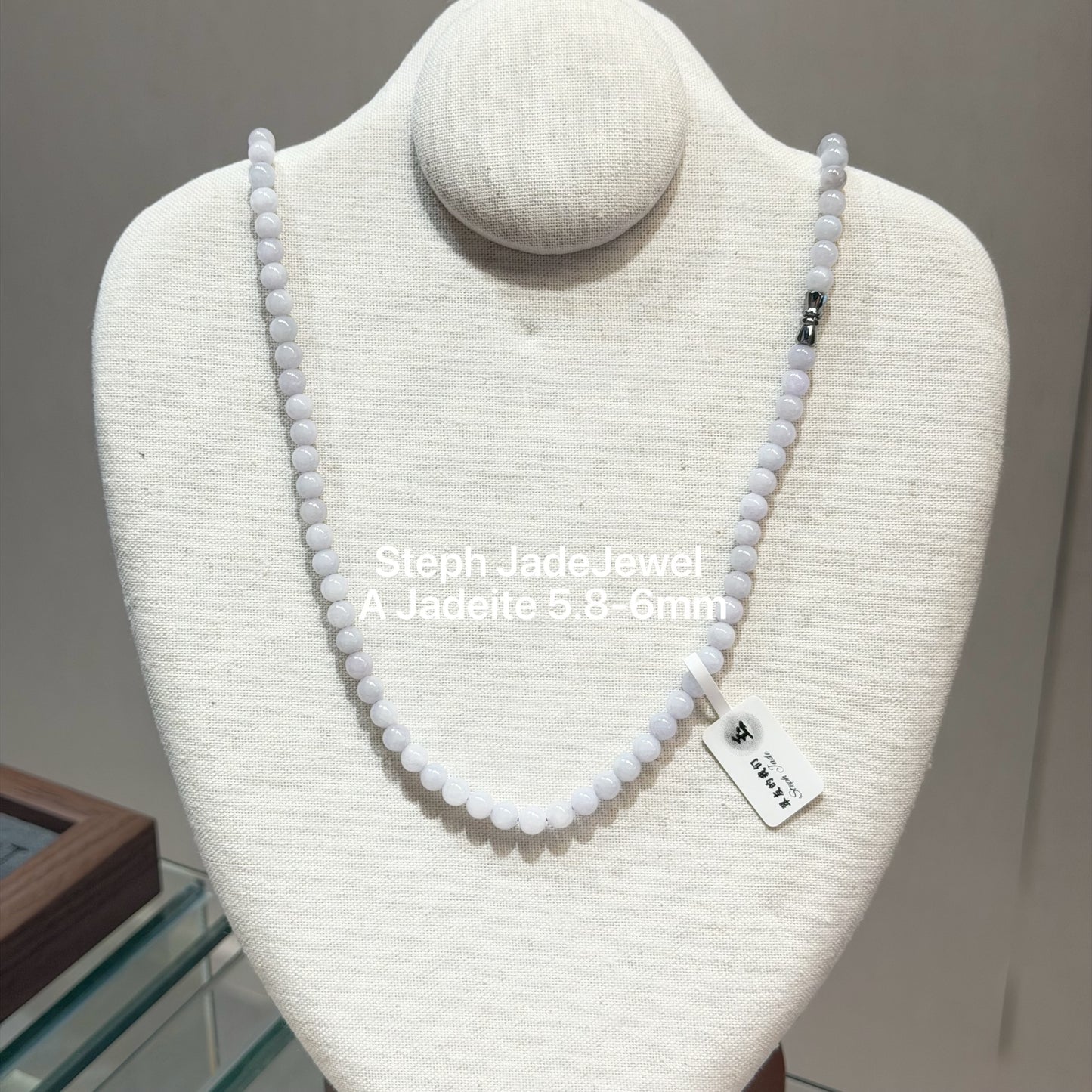 Jadeite Beads Necklace - v2