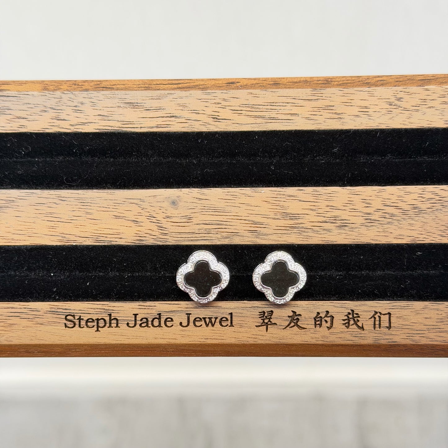 Earring - Clover Mocui