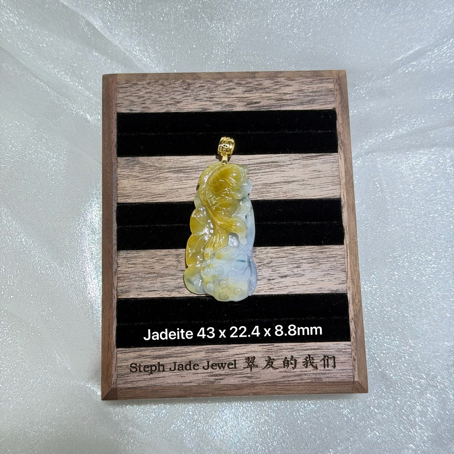 Yellow Lav with piaohua Pendent