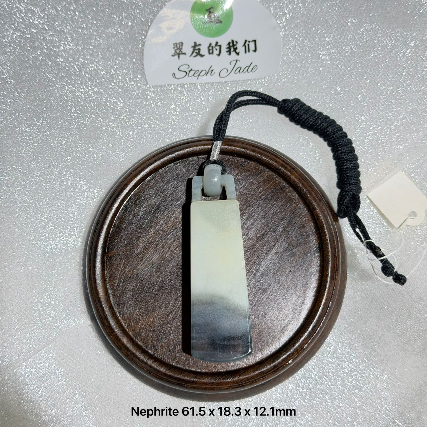 String Necklace -NephriteWSP