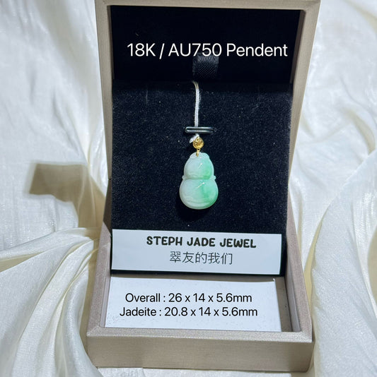 18K Pendent - Green Hulu