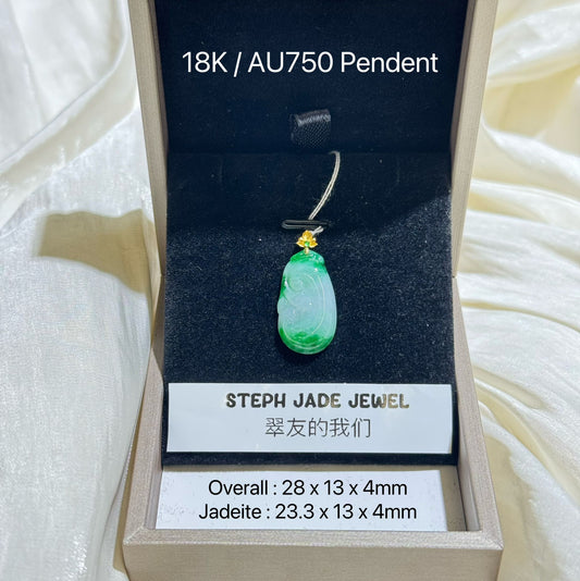 18K Pendent - Green Ruyi