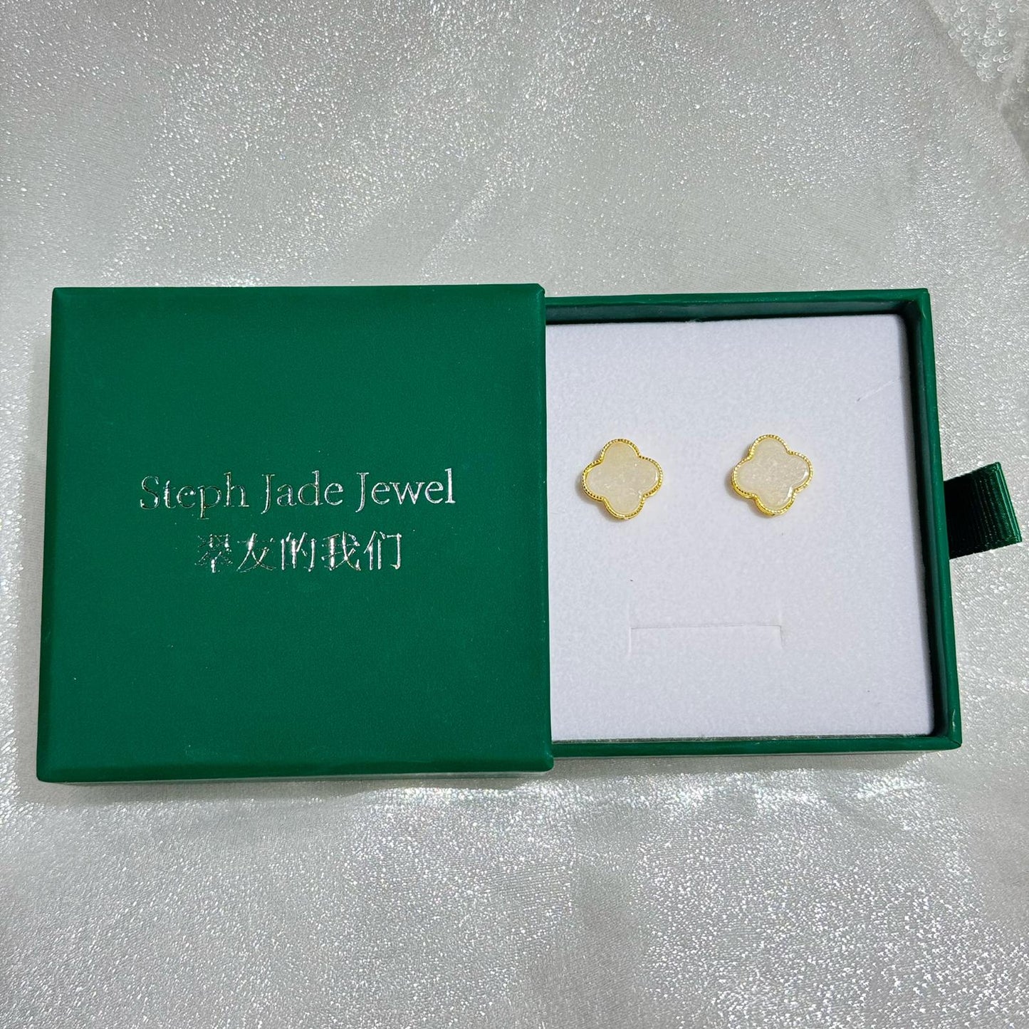 Earrings - Cloverwhite